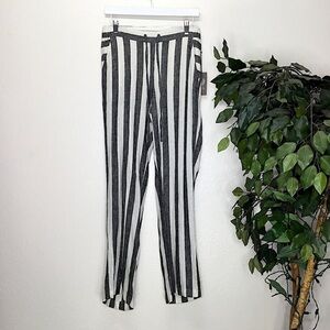 NWT Vince Camuto Spring ‘20 Striped Linen Pants
